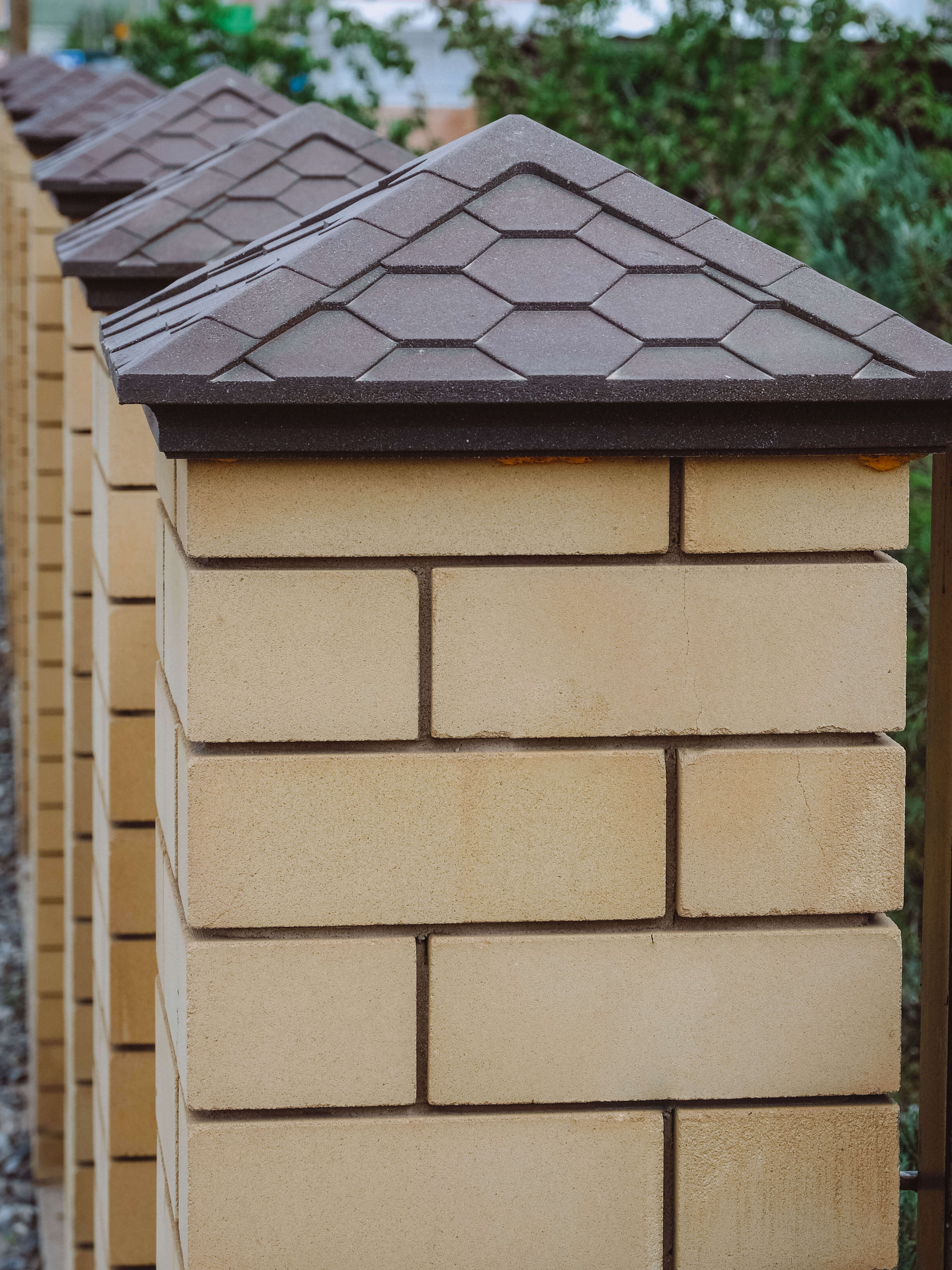 Колпак Zking Эверест Коричневый на столб 1.5х1.5 кирпича (390х390мм) в Михайловске фото